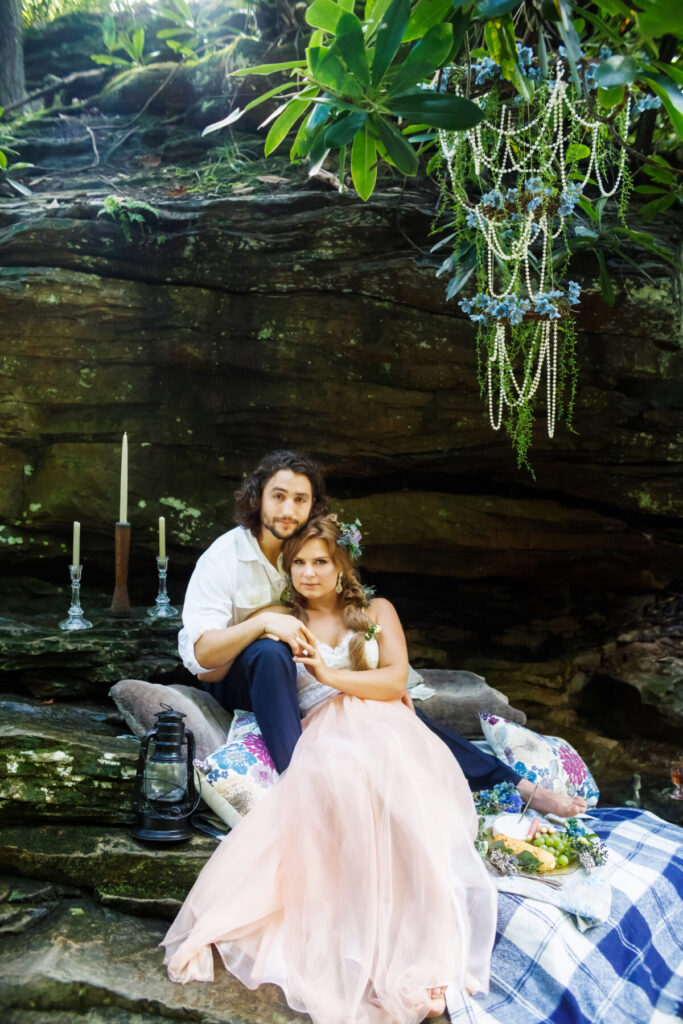 pittsburgh couples photographer adventure session